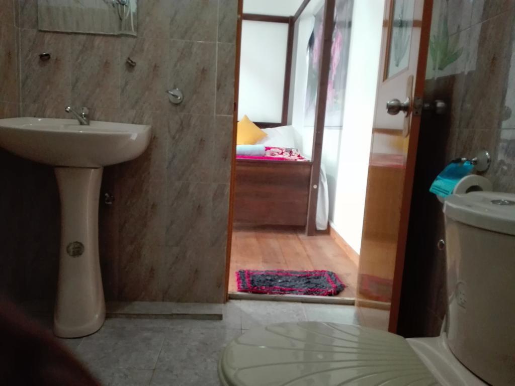 Green View Guest Inn ナラタニヤ エクステリア 写真